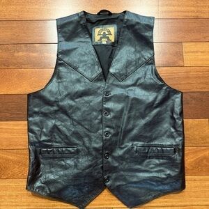 Vintage Phase 2 men’s size small black leather vest